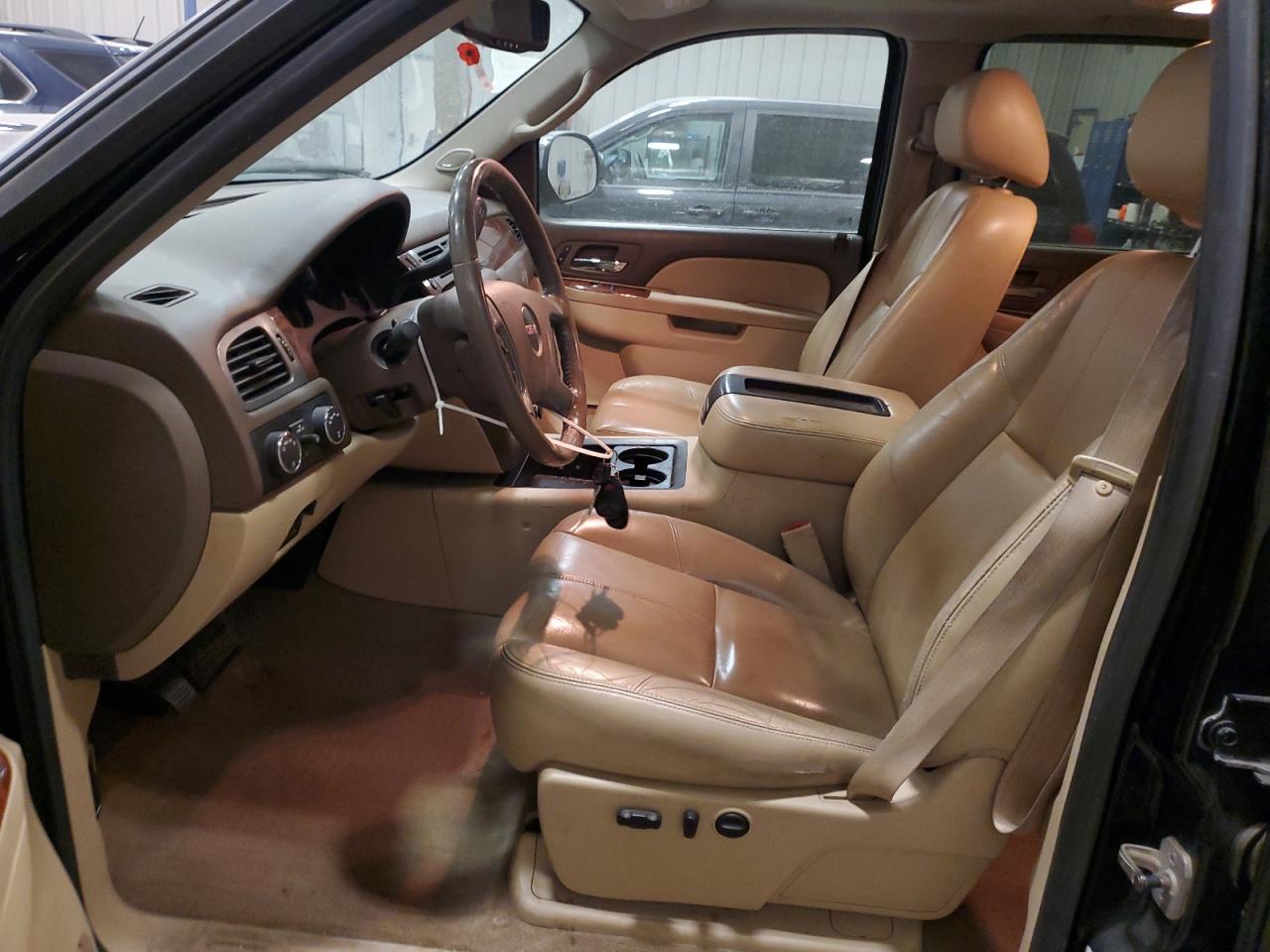 2011 GMC Sierra - Image 7