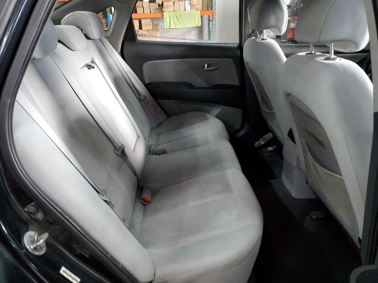 2008 Hyundai Elantra - Image 10