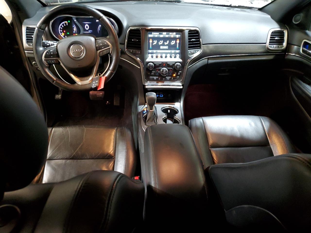 2018 Jeep Grand Cherokee - Image 8