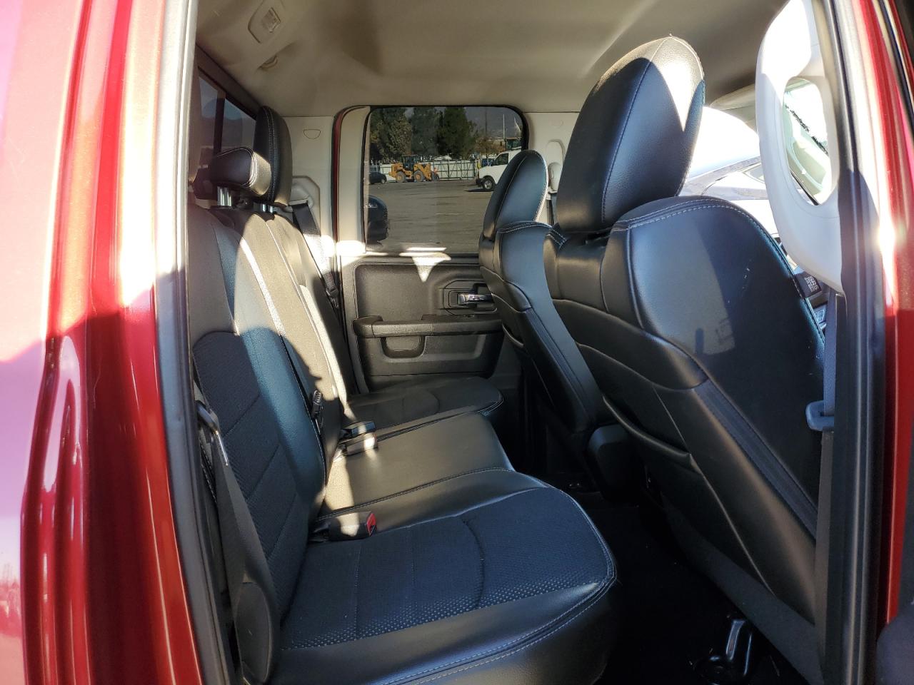 2014 RAM 1500 - Image 10