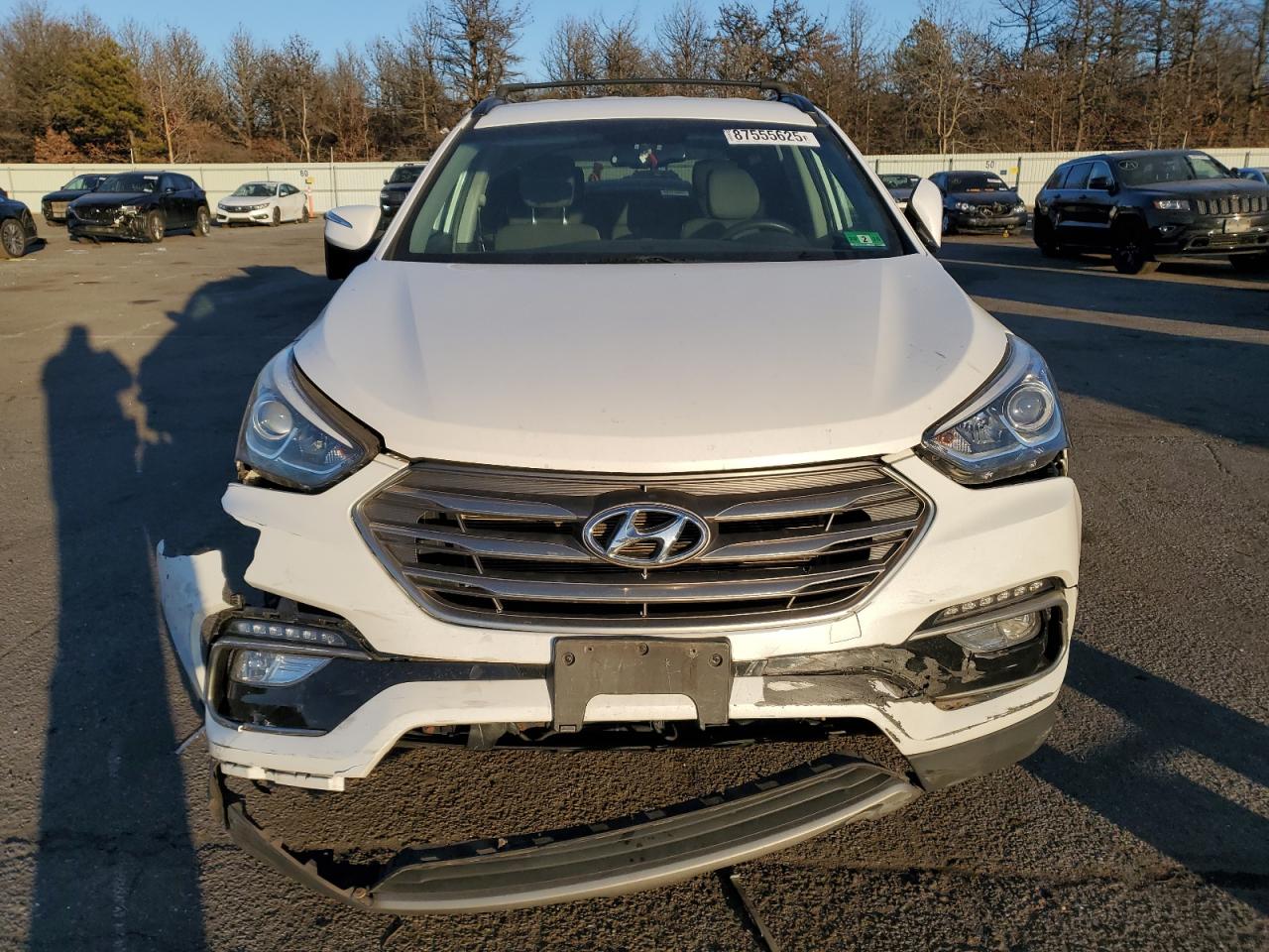 2018 Hyundai Santa Fe - Image 5