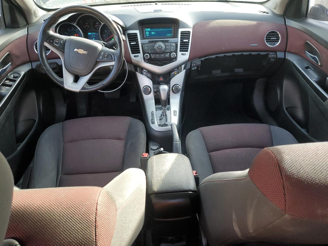 2014 Chevrolet Cruze - Image 8