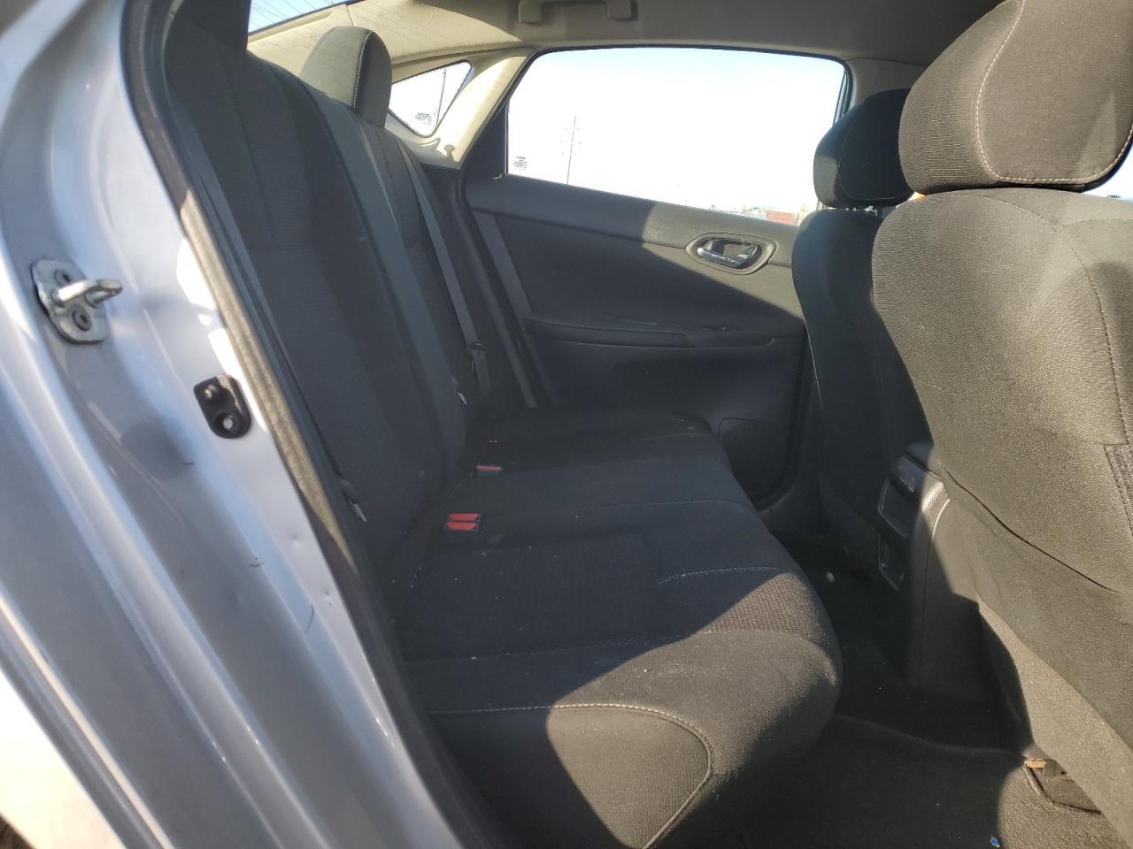 2018 Nissan Sentra - Image 10
