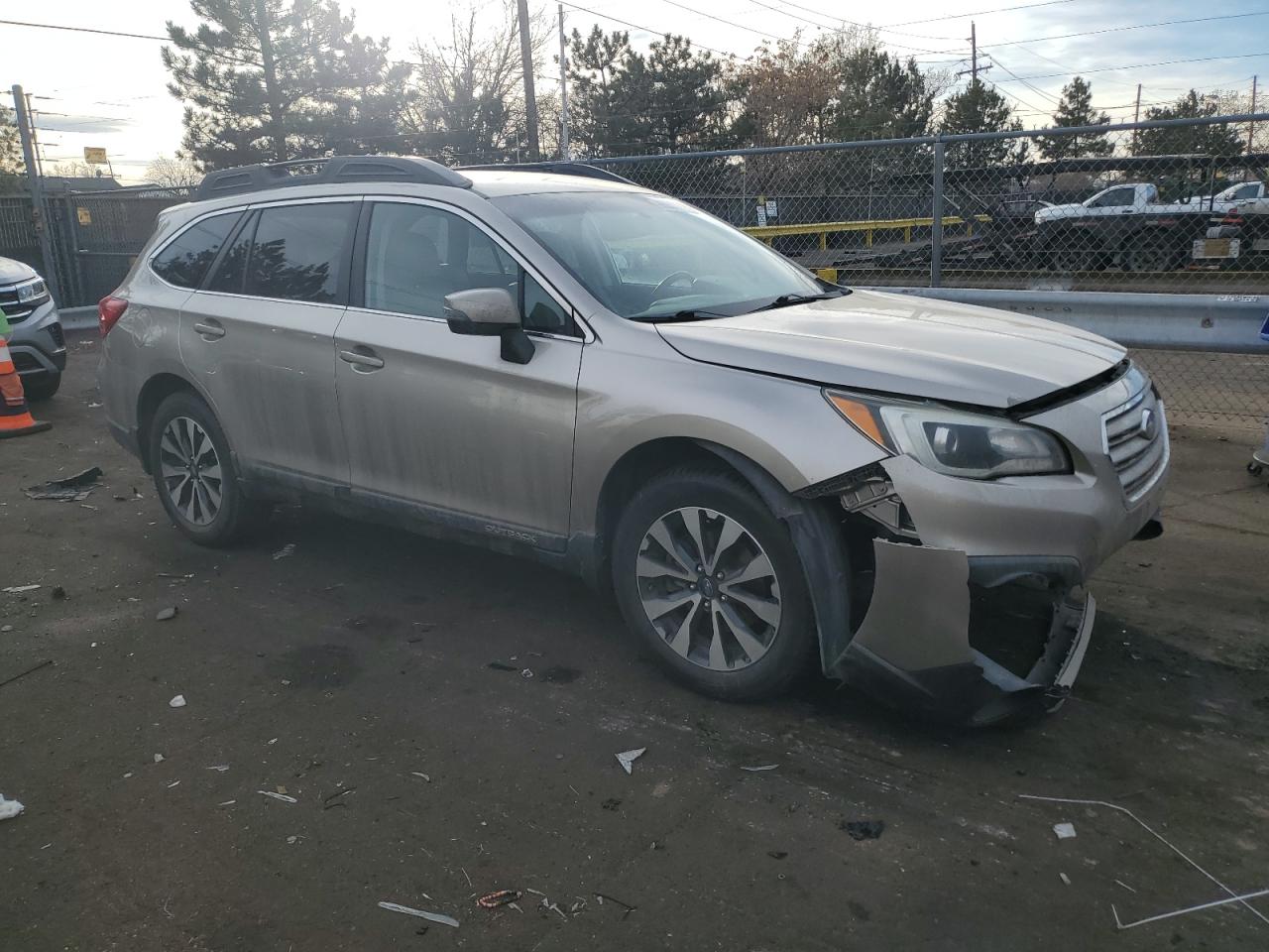 VIN 4S4BSAJC1F3269290 2015 SUBARU OUTBACK no.4