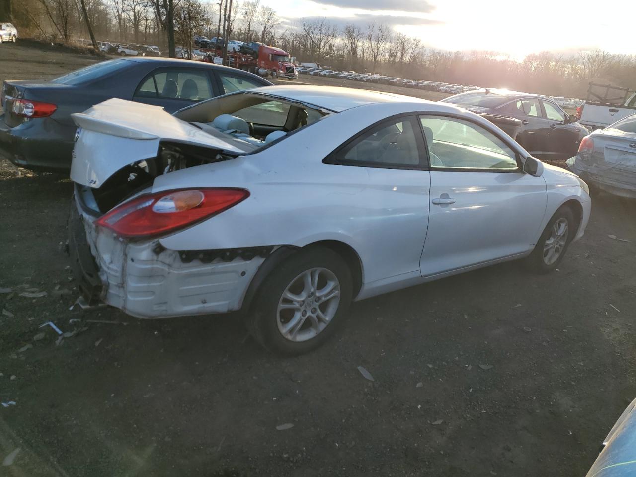2004 Toyota Camry Solara - Image 3