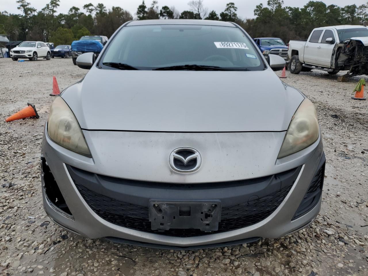 2011 Mazda 3 - Image 5