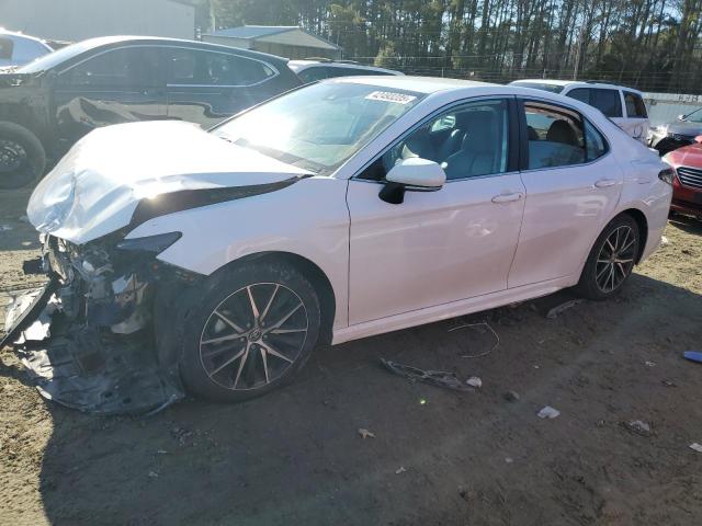  TOYOTA CAMRY 2023 Белый