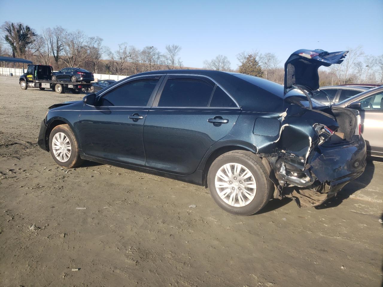 2014 Toyota Camry - Image 2