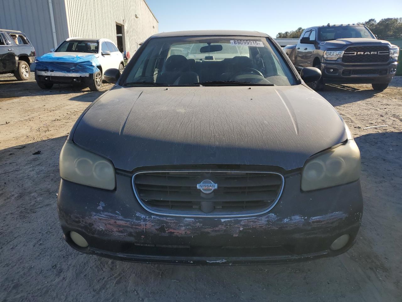2000 Nissan Maxima - Image 5