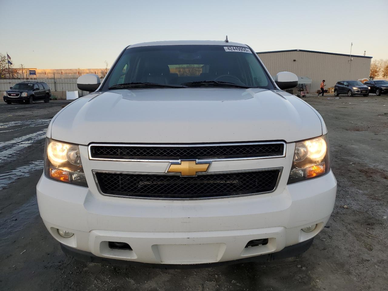 2012 Chevrolet Tahoe - Image 5