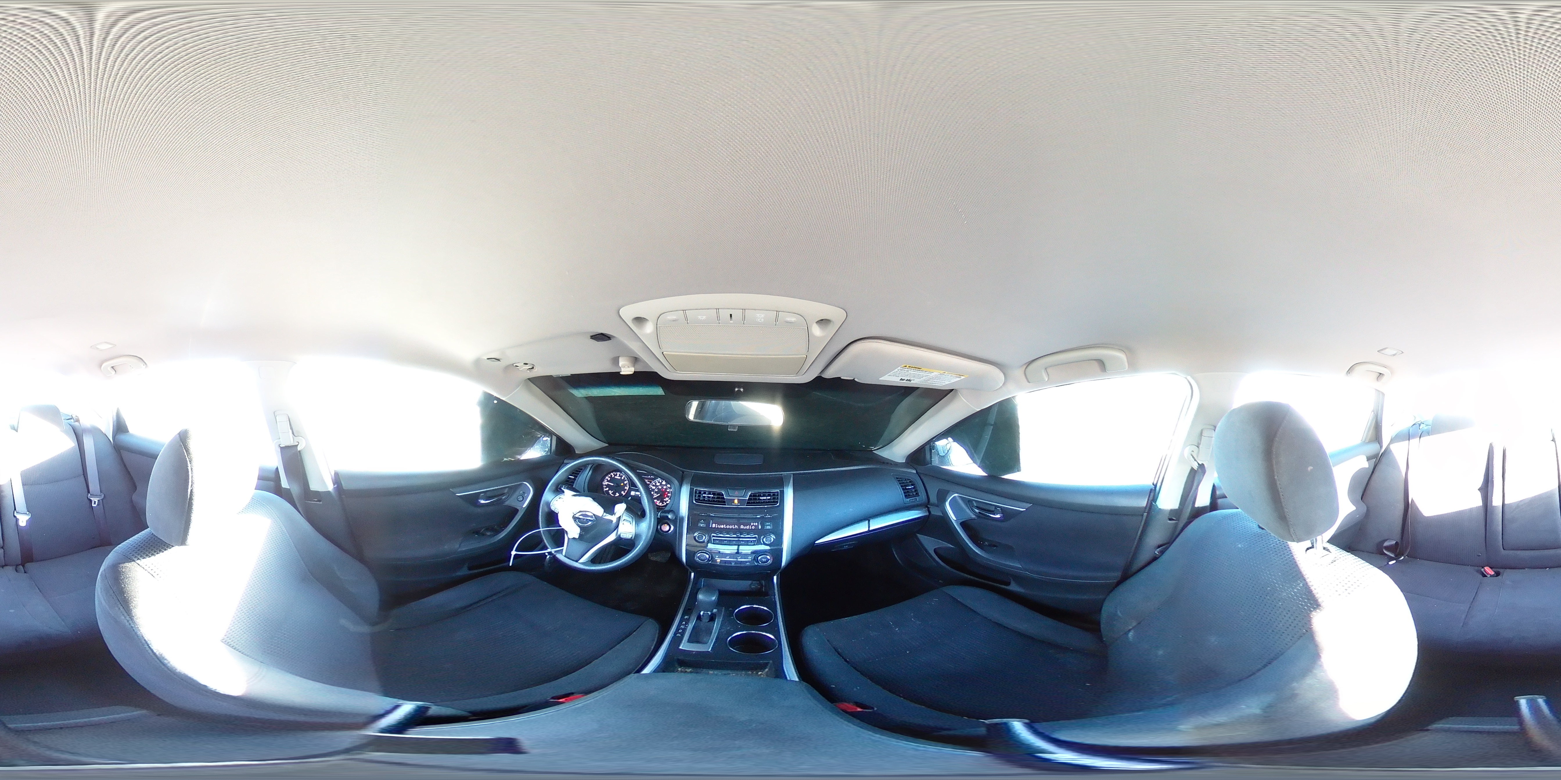 2015 Nissan Altima - Image 12