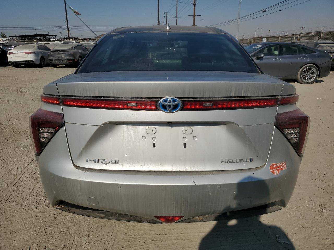 VIN JTDBVRBD8HA001157 2017 TOYOTA MIRAI no.6