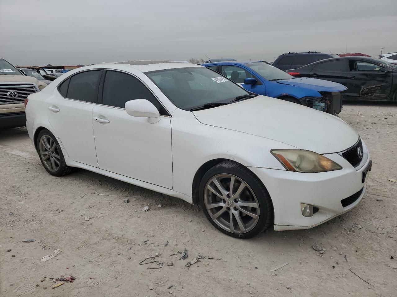 2008 Lexus IS - Image 4