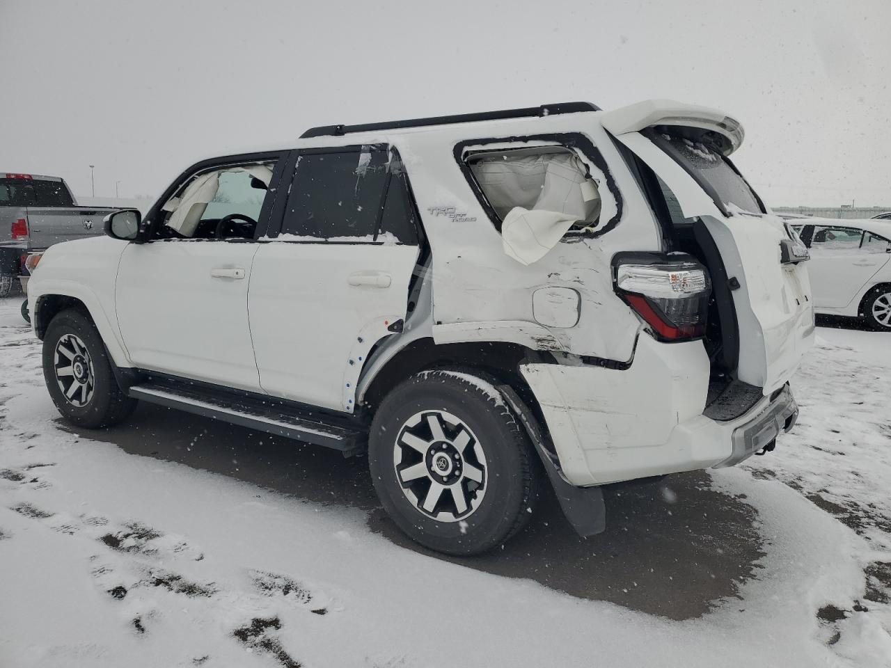 2024 Toyota 4Runner - Image 2