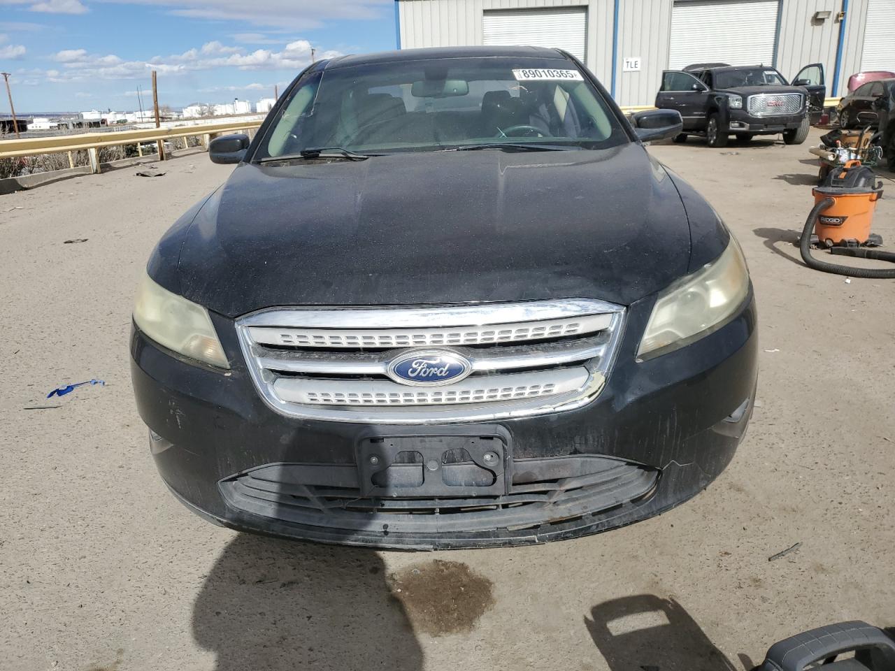 2012 Ford Taurus - Image 5