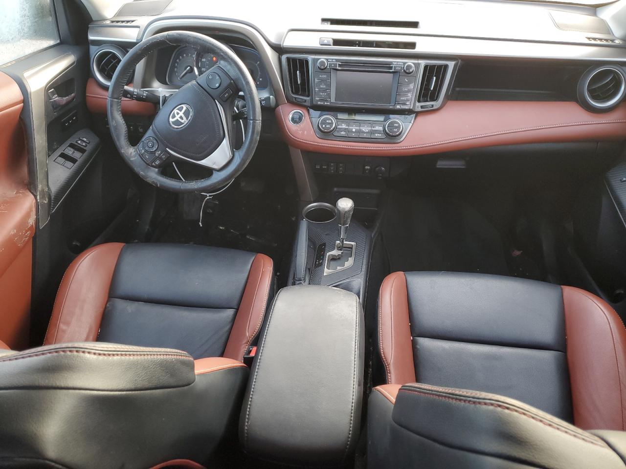 2013 Toyota RAV 4 - Image 8