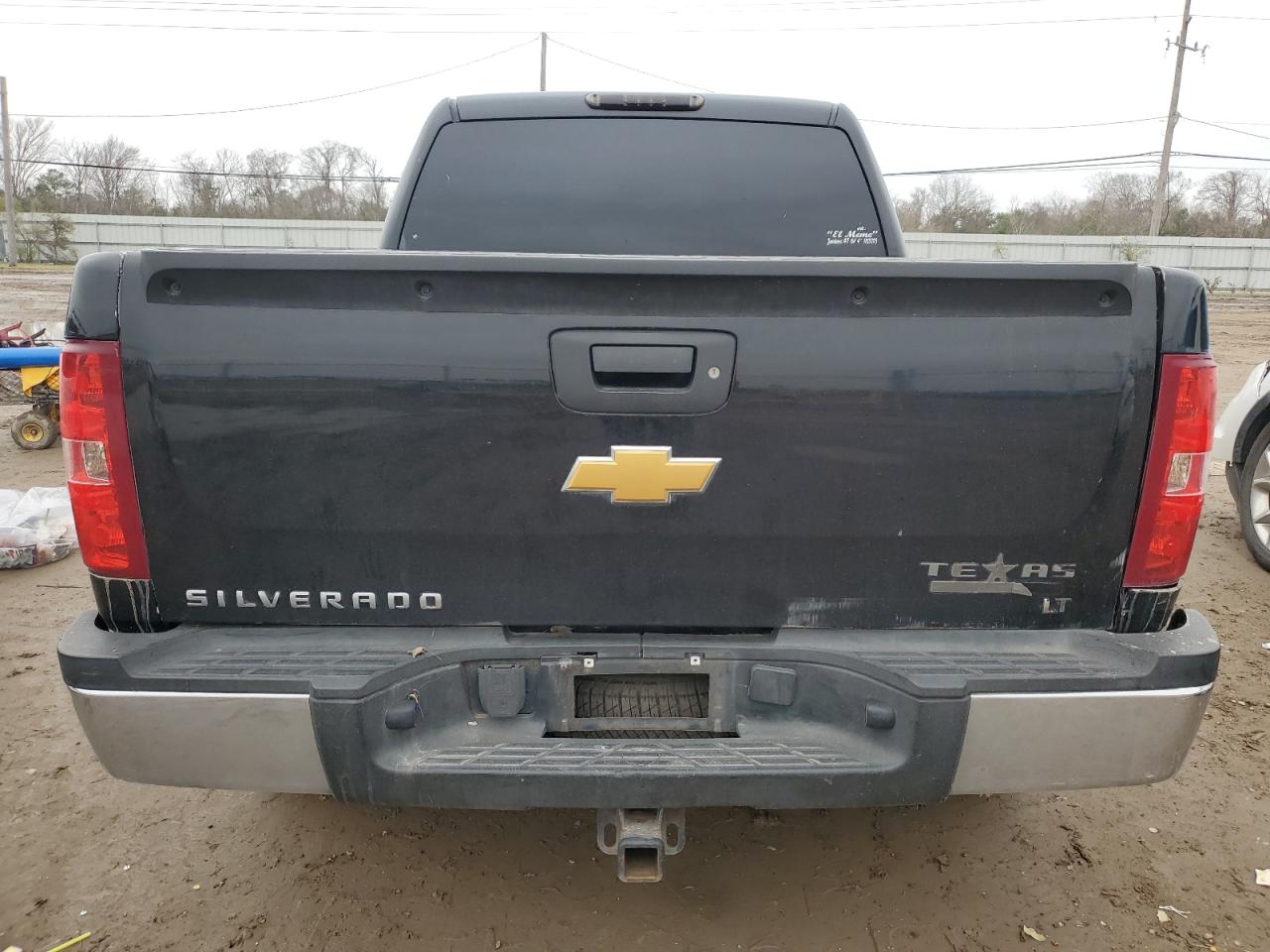 2011 Chevrolet Silverado - Image 6