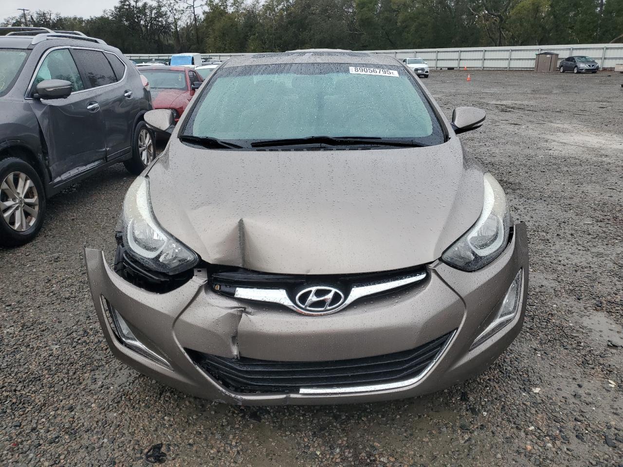 2016 Hyundai Elantra - Image 5
