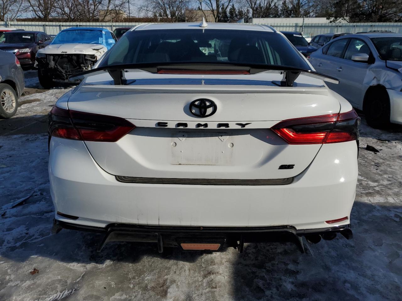 2021 Toyota Camry - Image 6