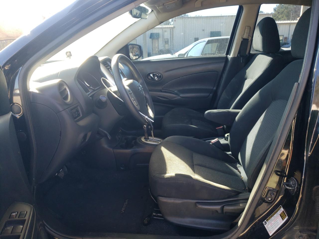 2019 Nissan Versa - Image 7