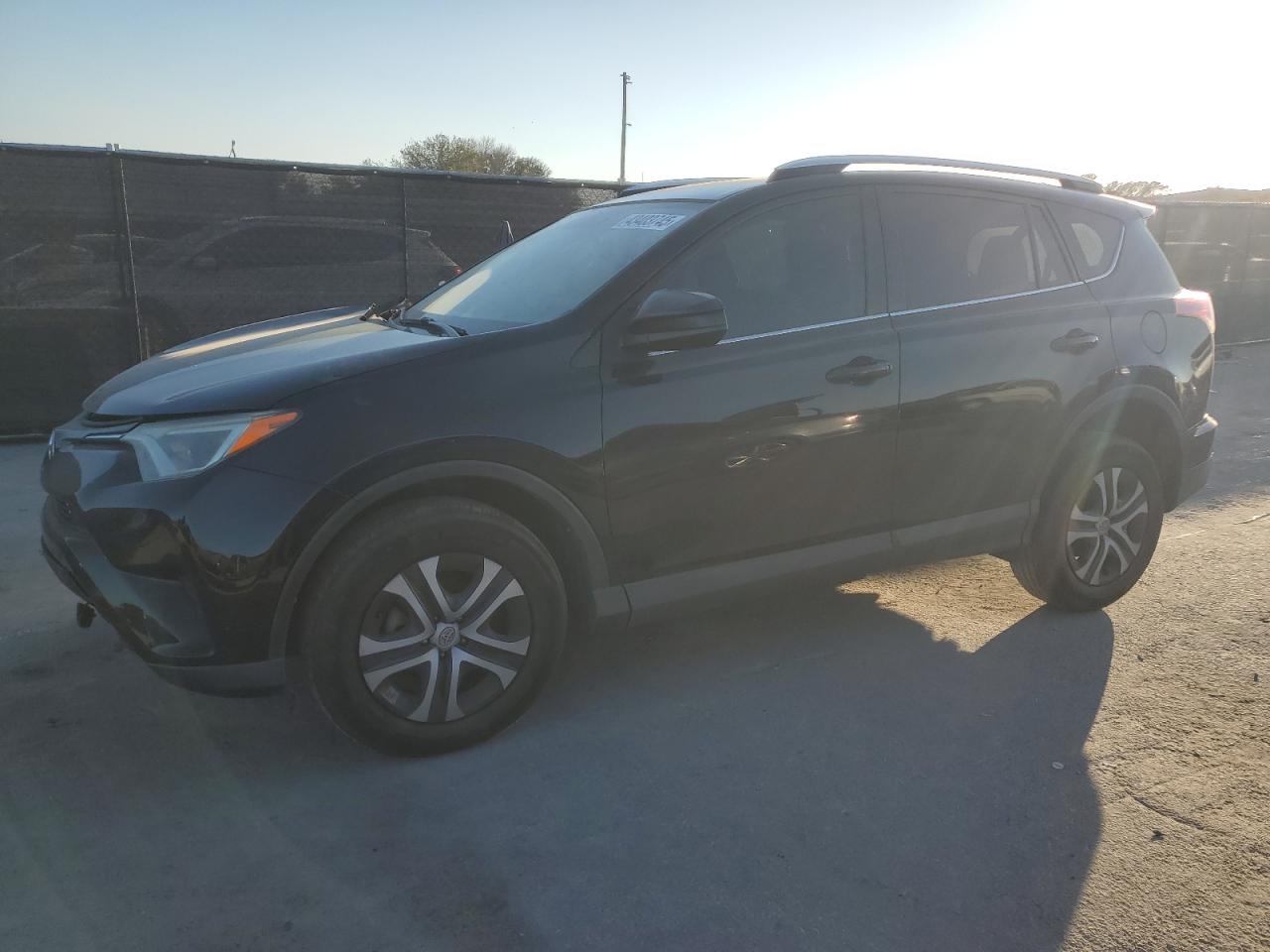 2016 Toyota RAV 4 - Image 1