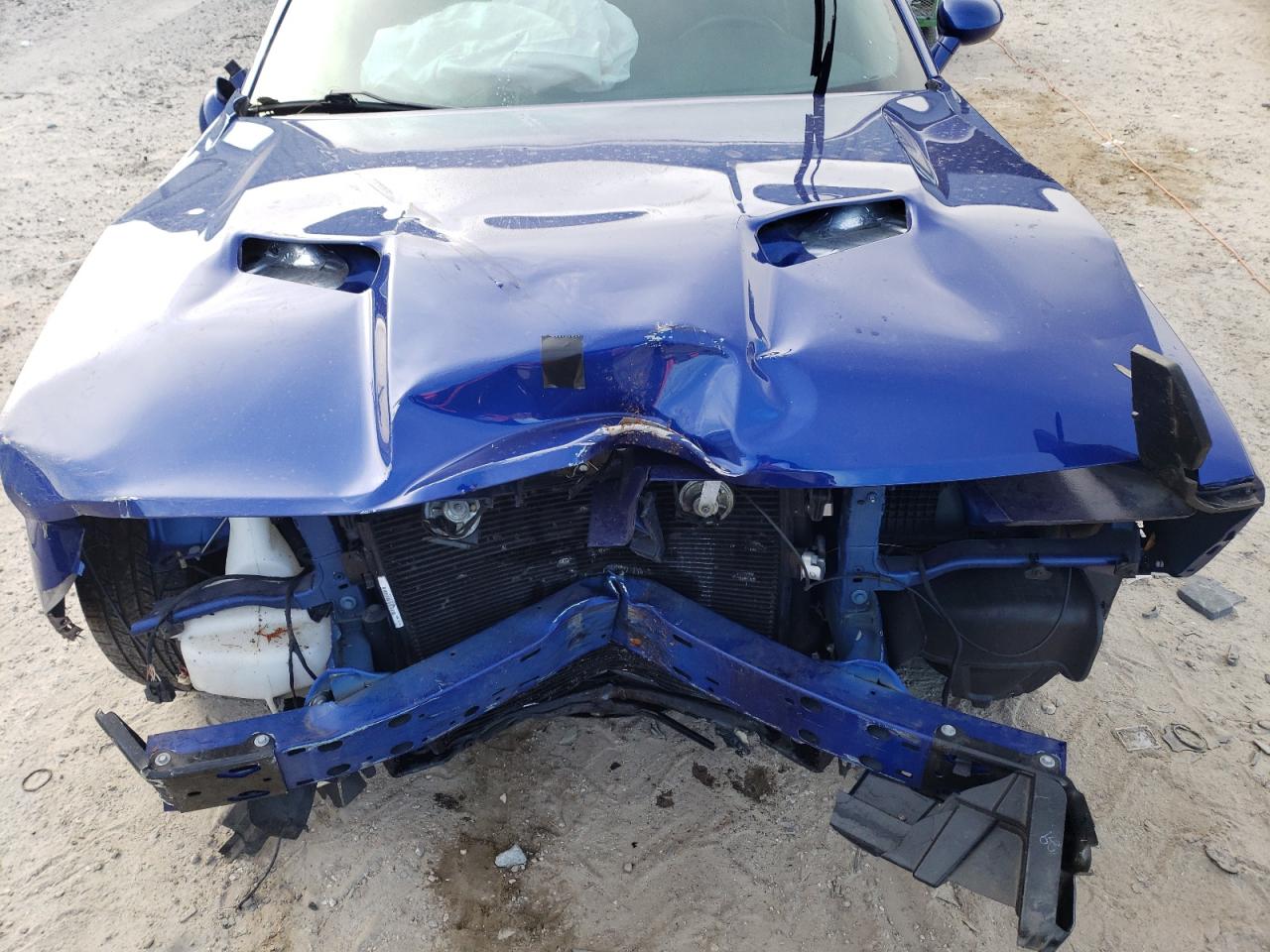 2020 Dodge Challenger - Image 12