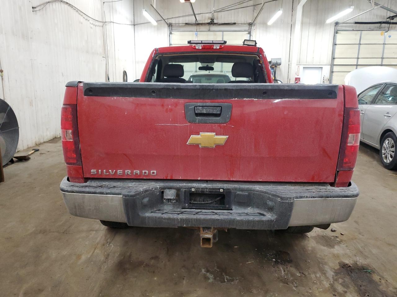 2012 Chevrolet Silverado - Image 6
