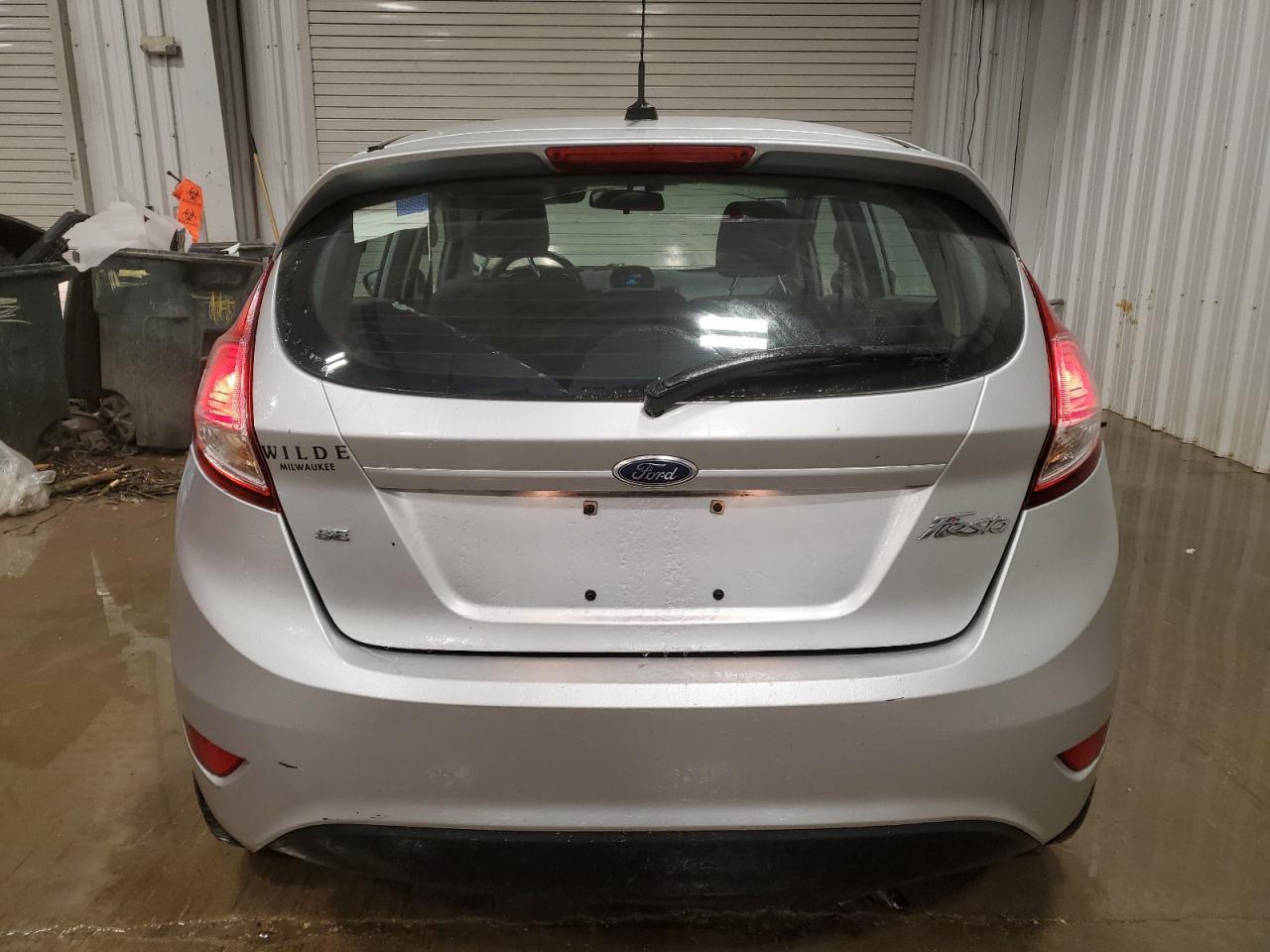 2016 Ford Fiesta - Image 6