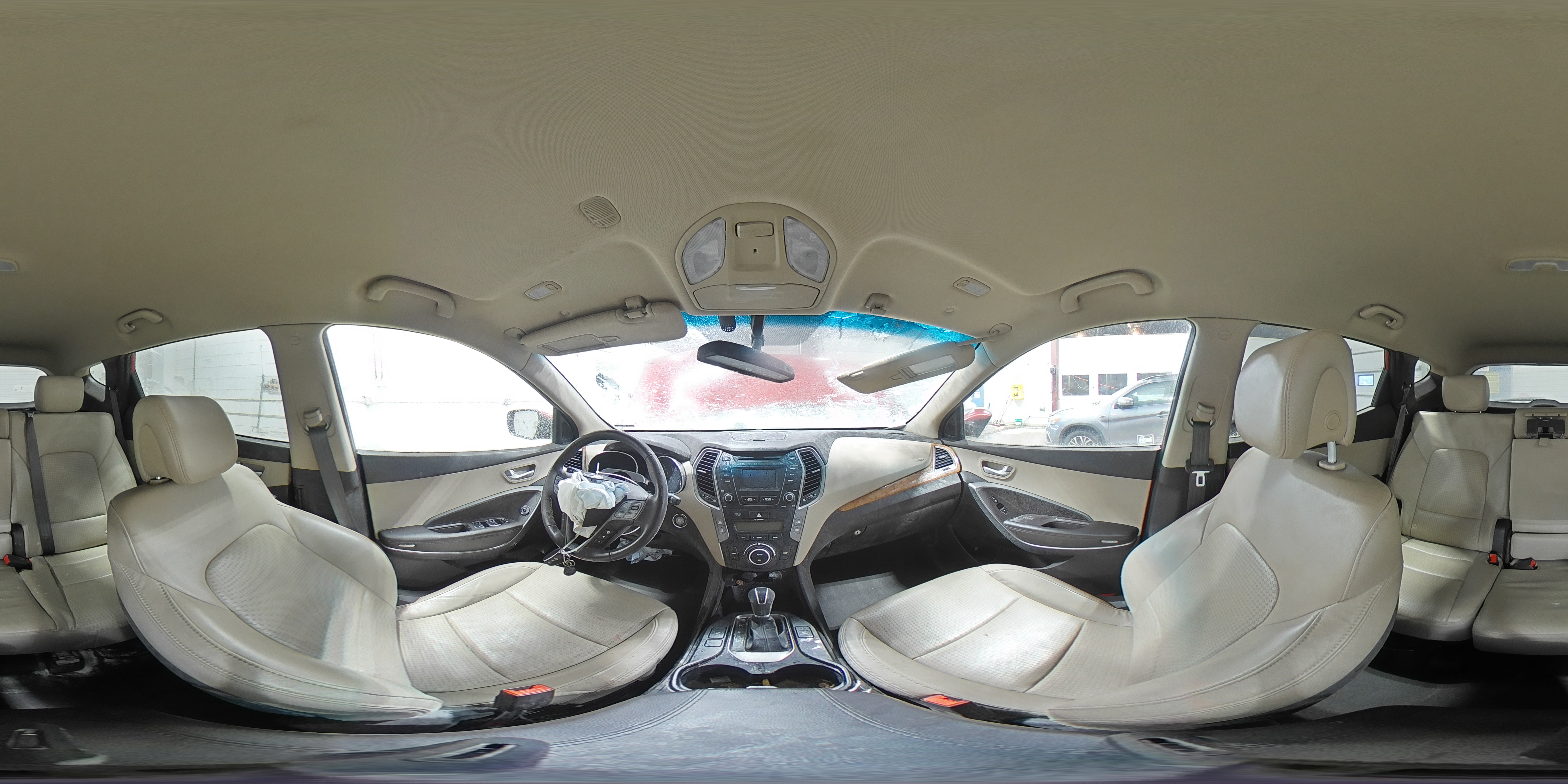 2013 Hyundai Santa Fe - Image 14