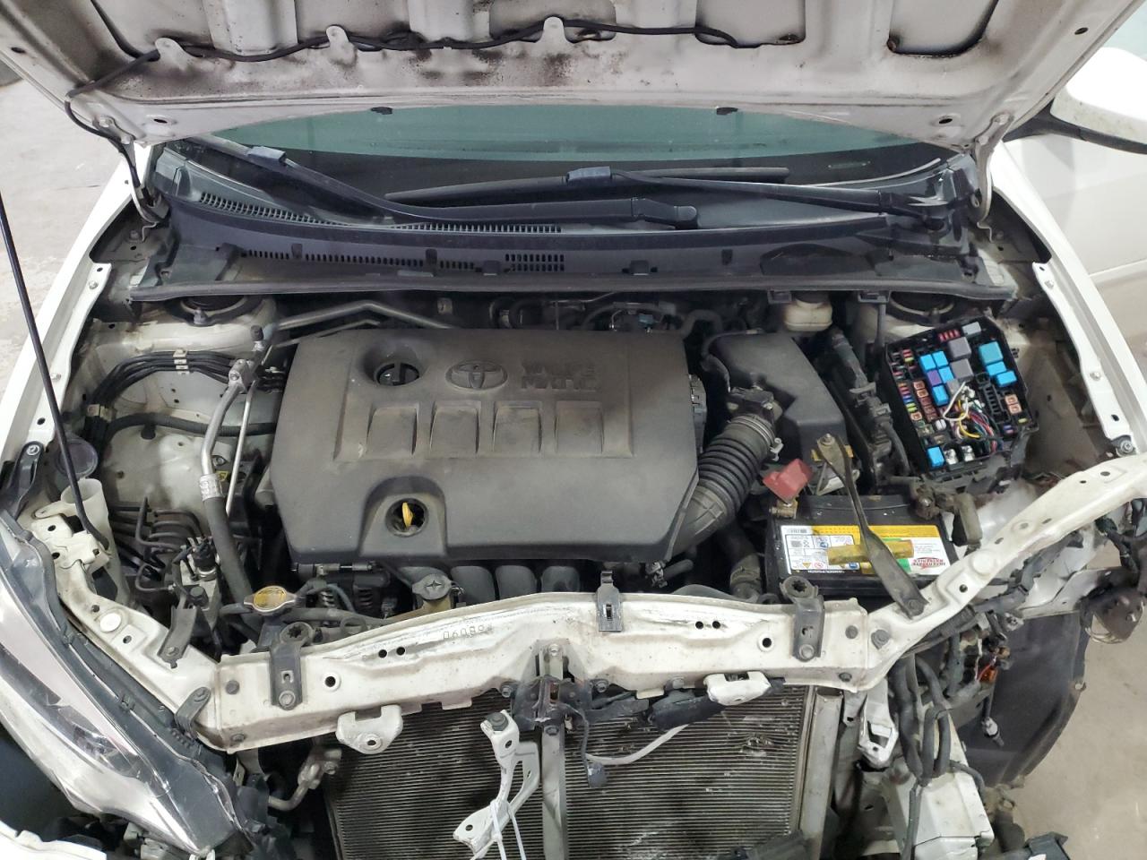 2014 Toyota Corolla - Image 13