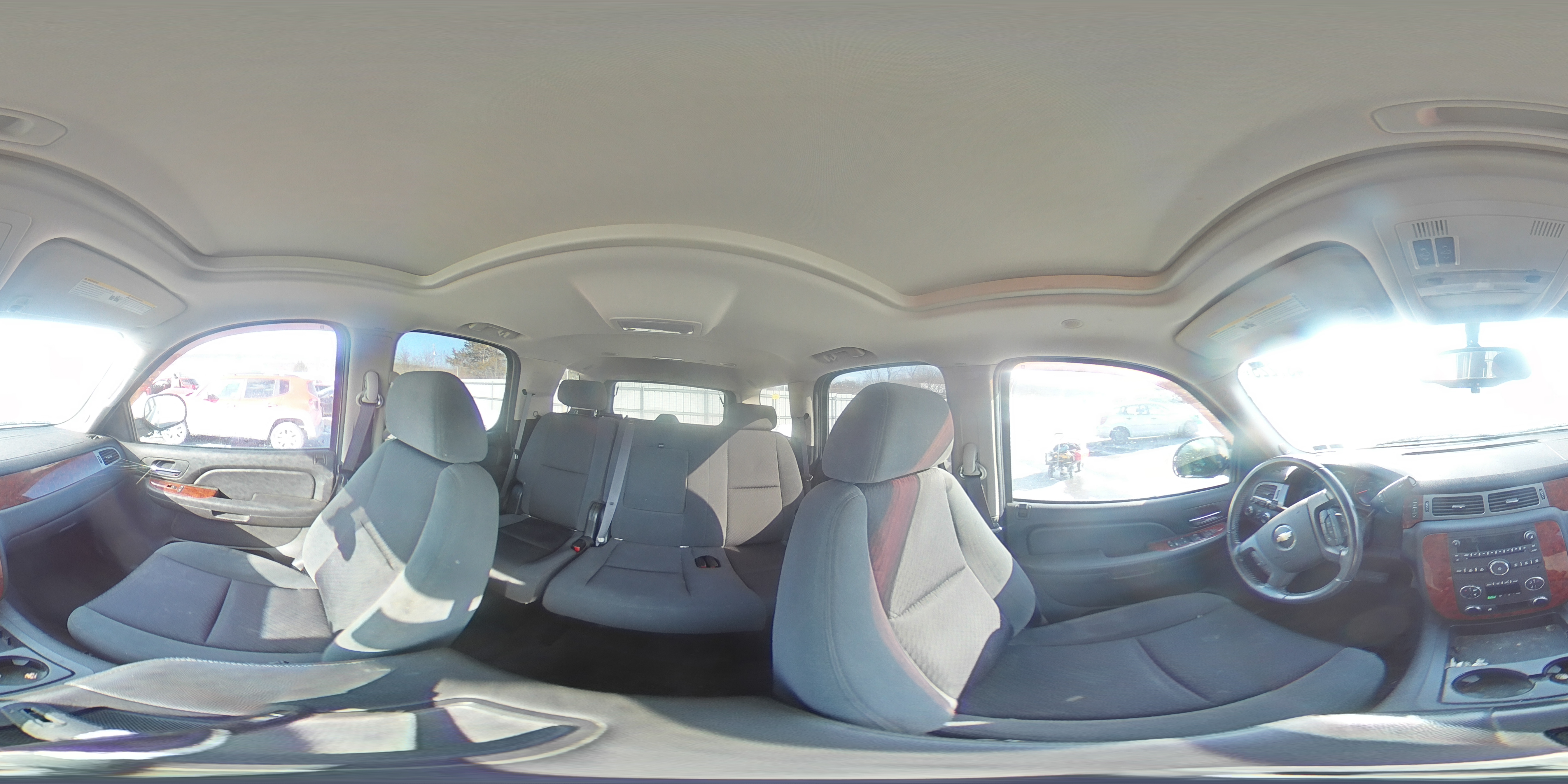 2009 Chevrolet Tahoe - Image 13