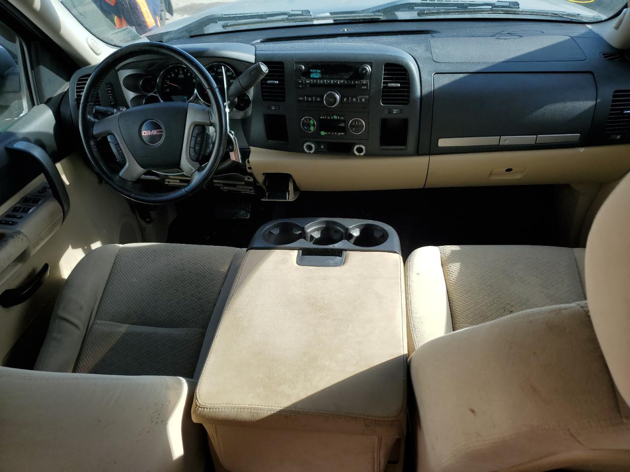 2008 GMC Sierra - Image 8