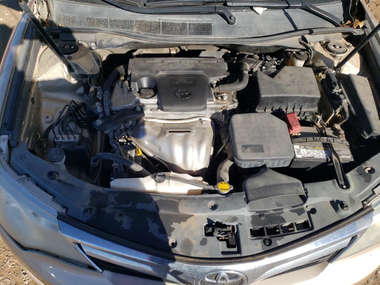 2012 Toyota Camry - Image 11
