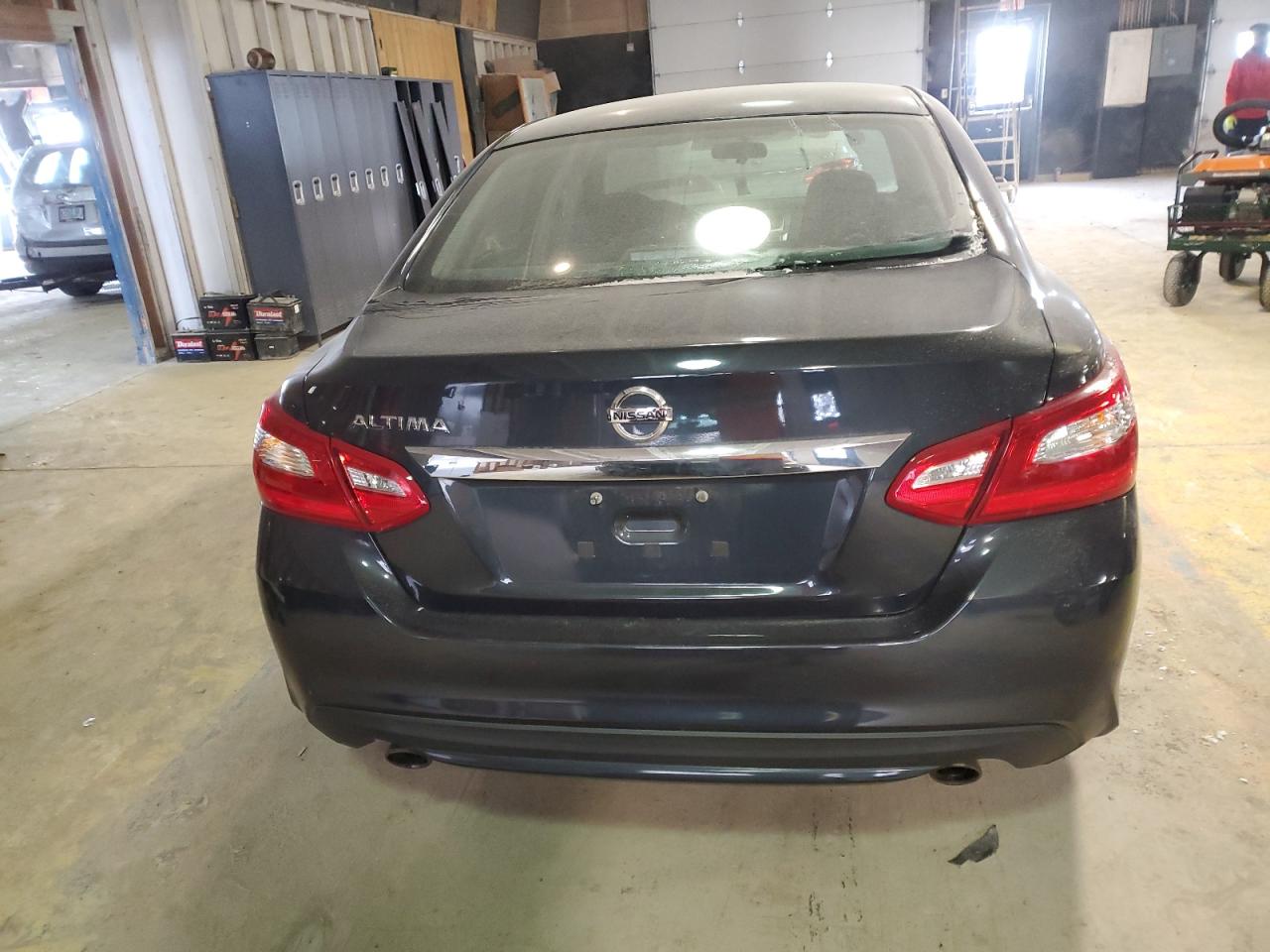 2016 Nissan Altima - Image 6