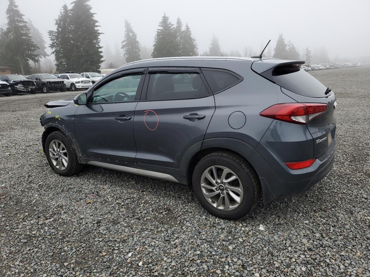 VIN KM8J3CA44HU386825 2017 HYUNDAI TUCSON no.2