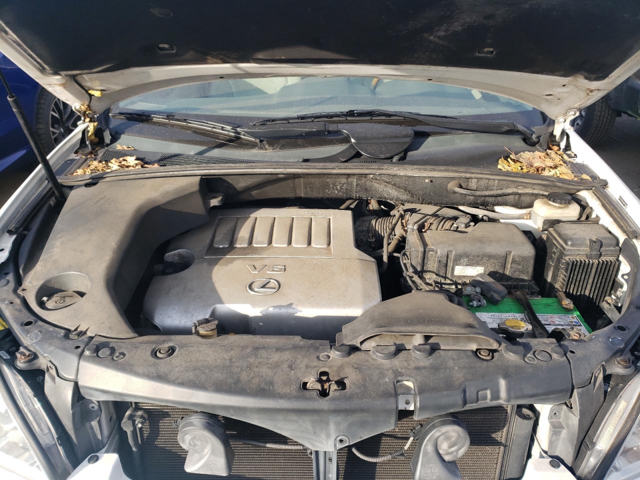 2009 Lexus RX - Image 12
