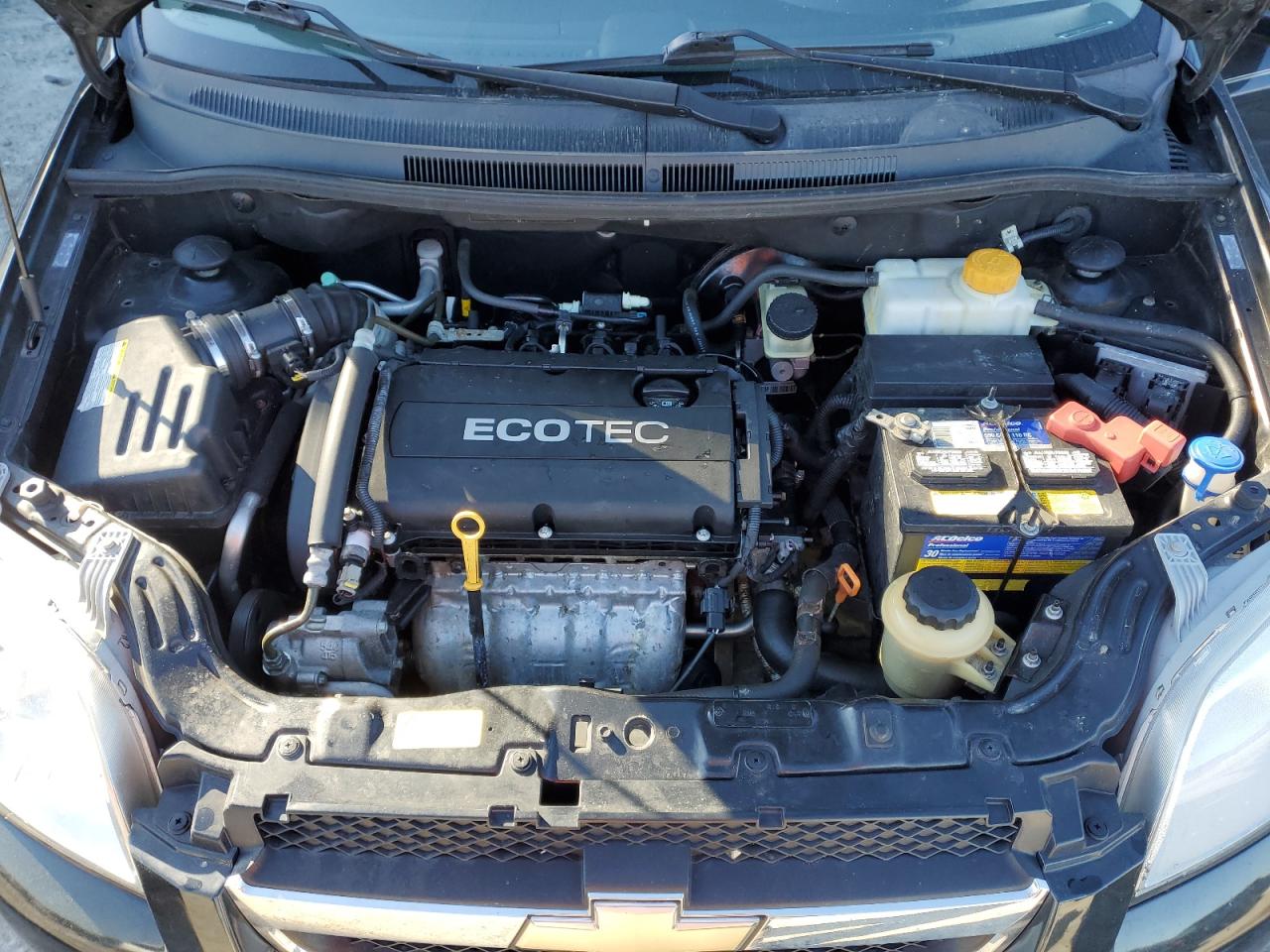 2010 Chevrolet Aveo - Image 11