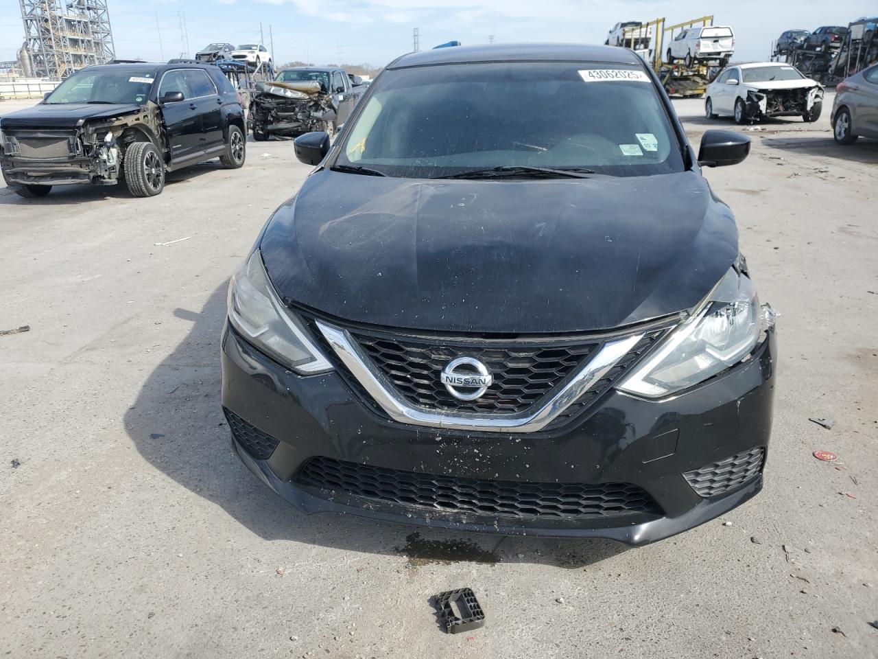 2017 Nissan Sentra - Image 5