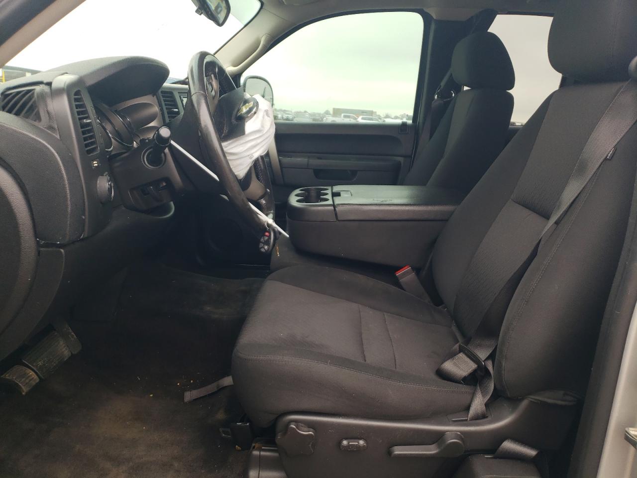 2013 Chevrolet Silverado - Image 7