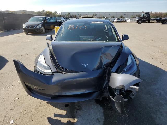  TESLA MODEL 3 2022 Szary