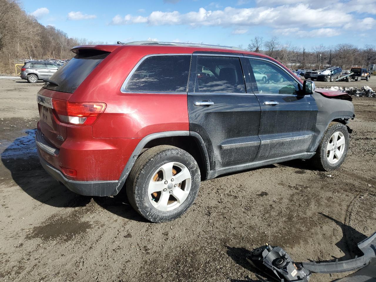 2011 Jeep Grand Cherokee - Image 3