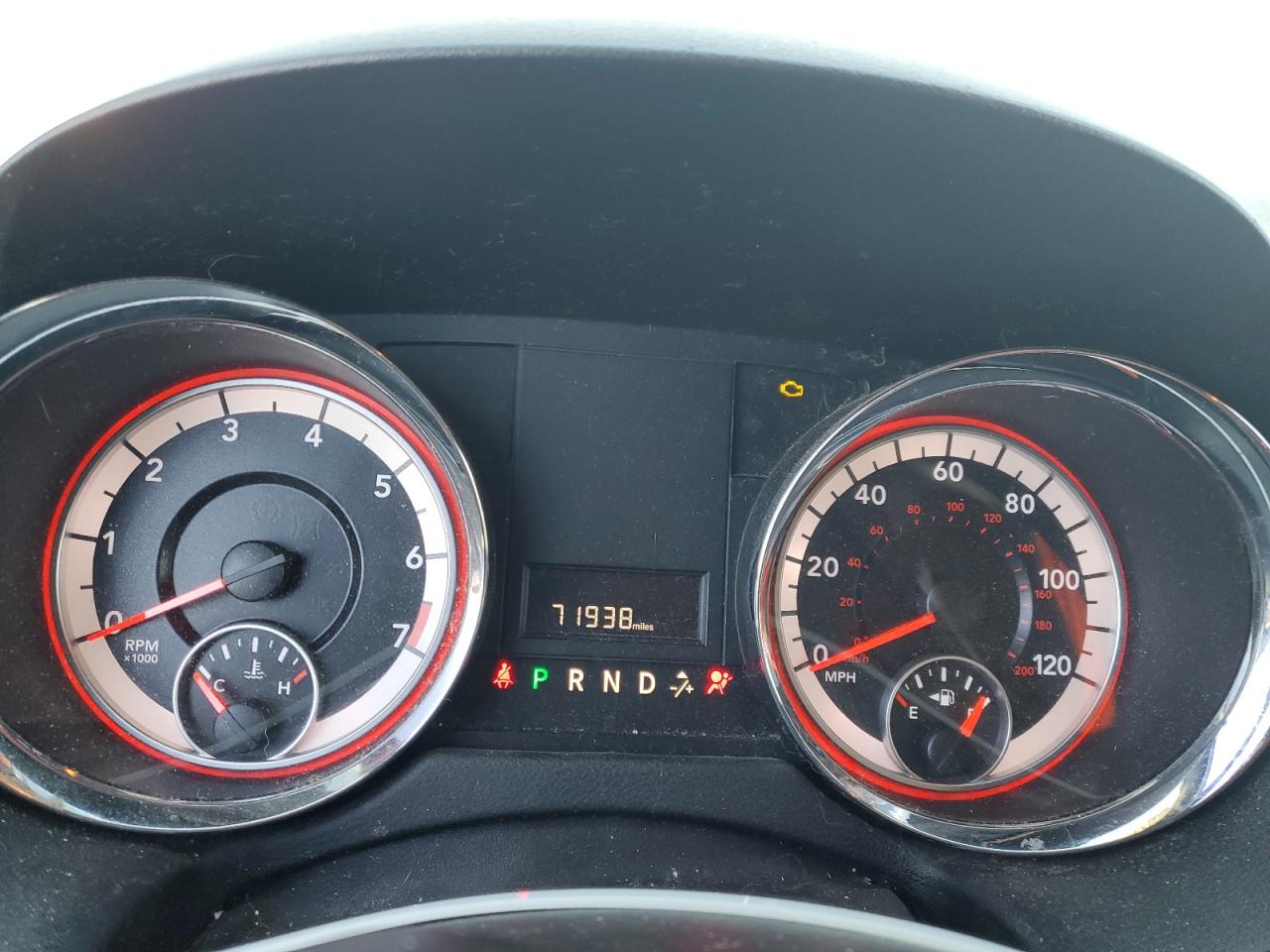 2018 Dodge Caravan - Image 9