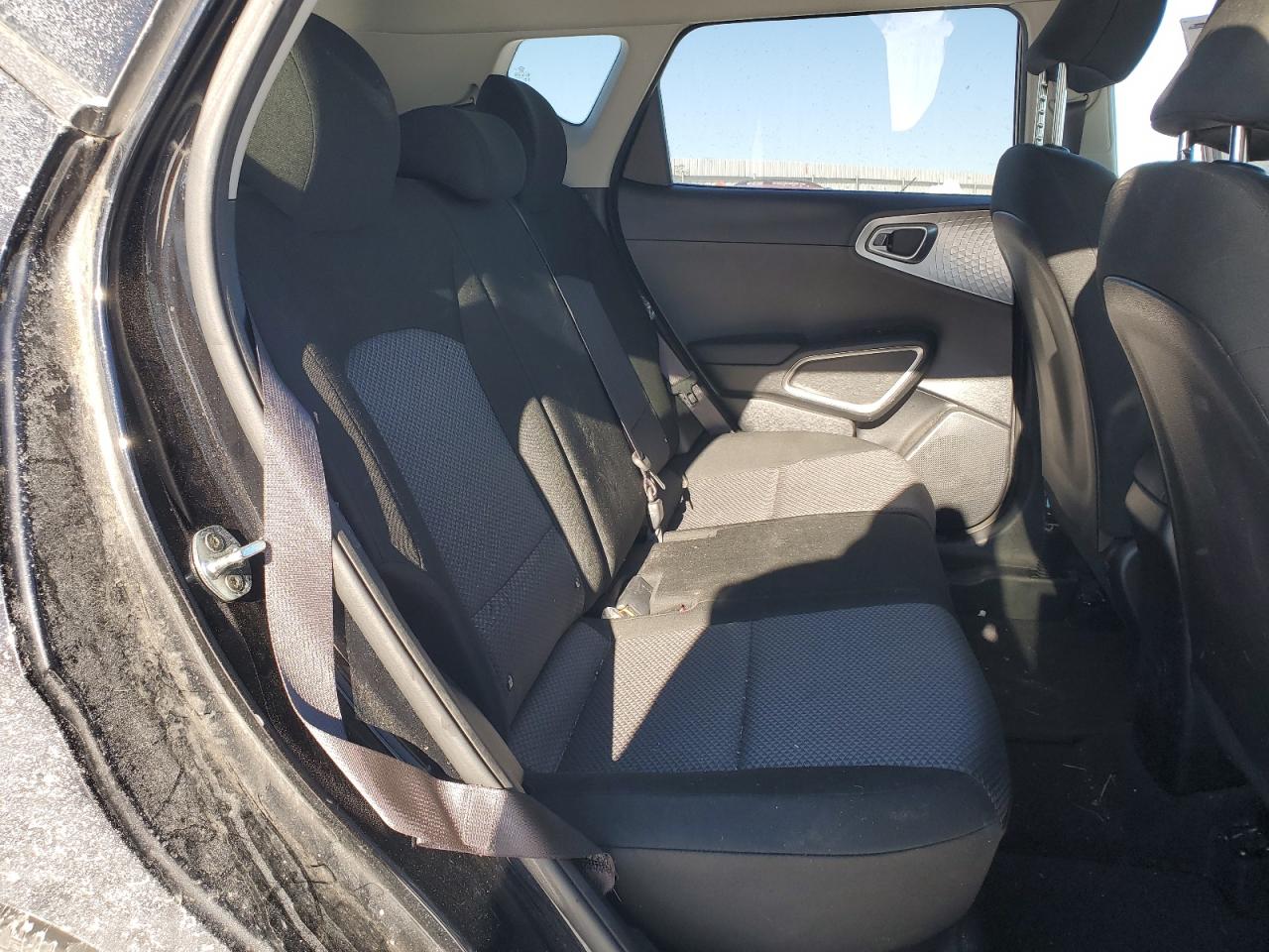 2021 Kia Soul - Image 10
