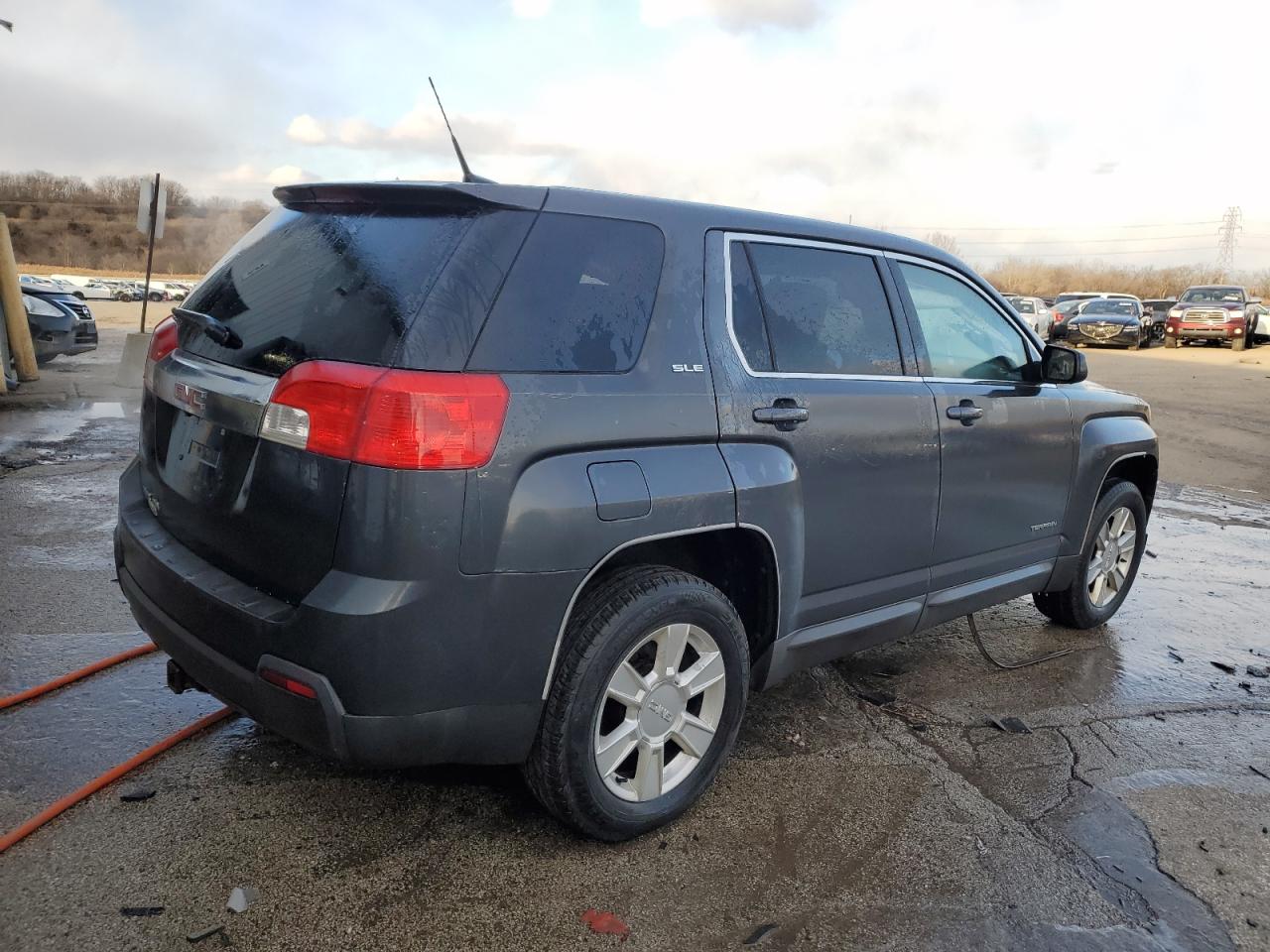 2011 GMC Terrain - Image 3
