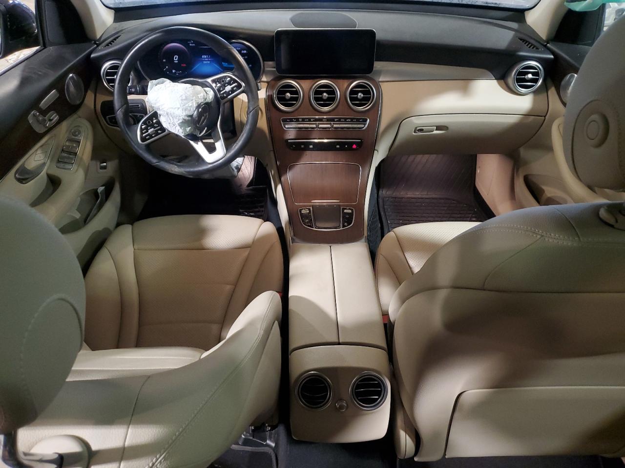 2020 Mercedes-Benz GLC - Image 8