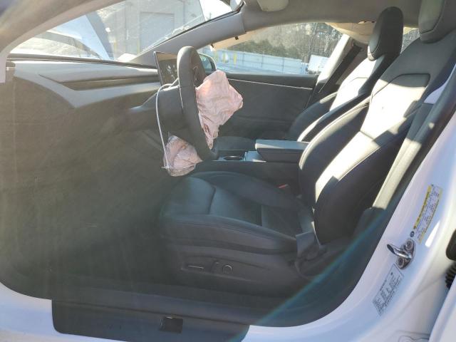  TESLA MODEL 3 2024 Biały