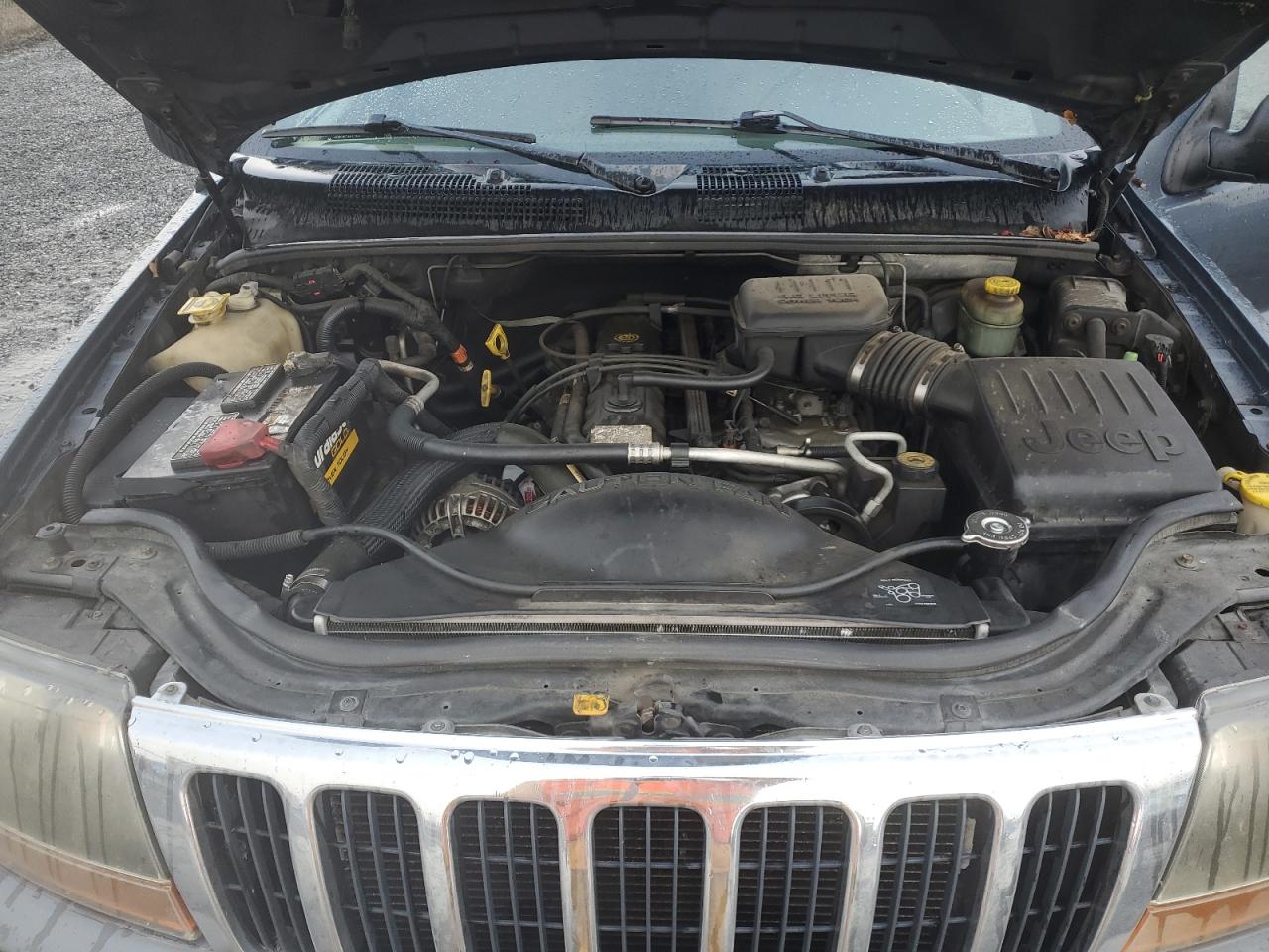 2001 Jeep Grand Cherokee - Image 13