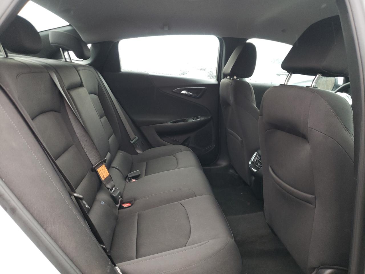 2022 Chevrolet Malibu - Image 10