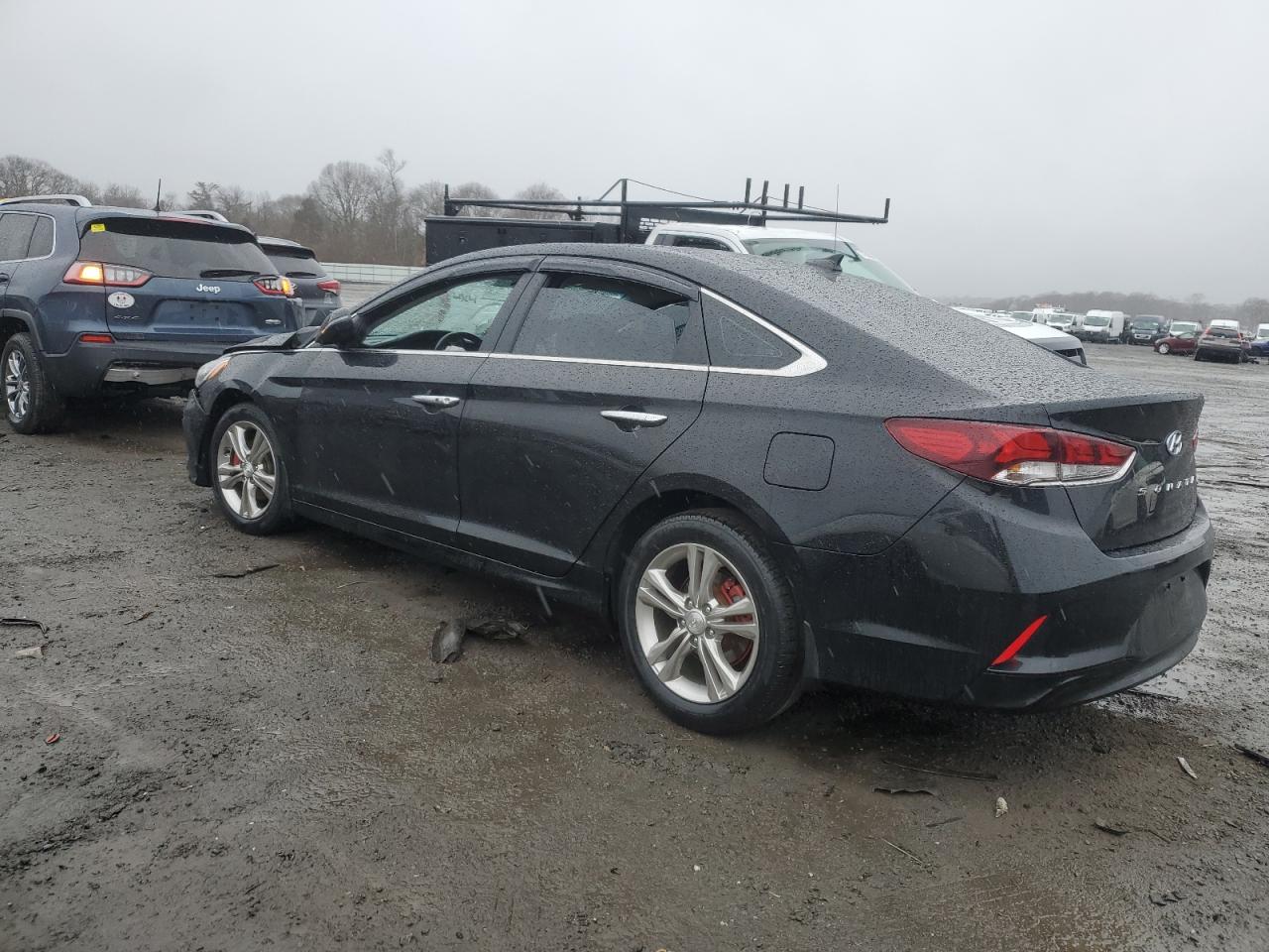 2019 Hyundai Sonata - Image 2