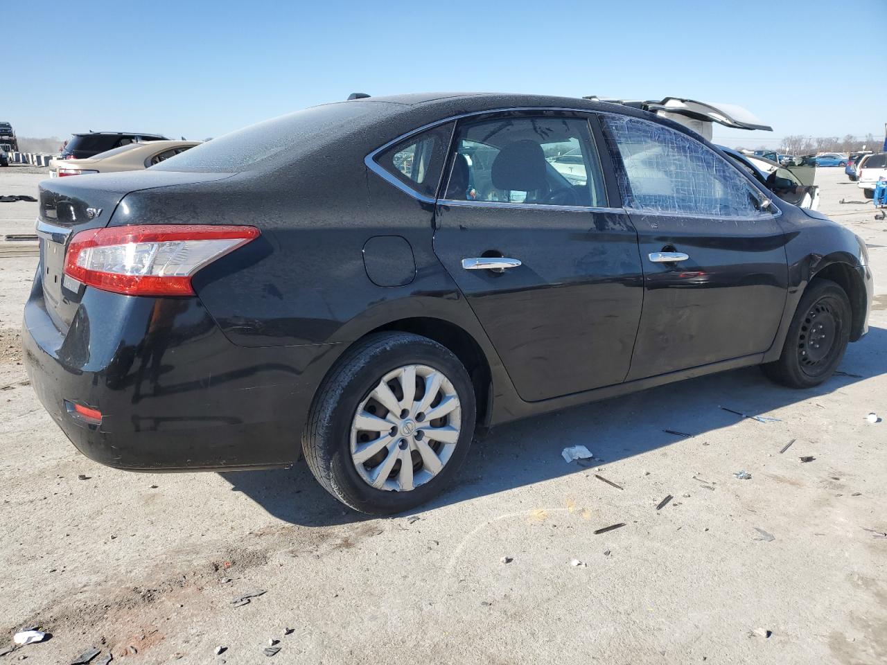 2015 Nissan Sentra - Image 3